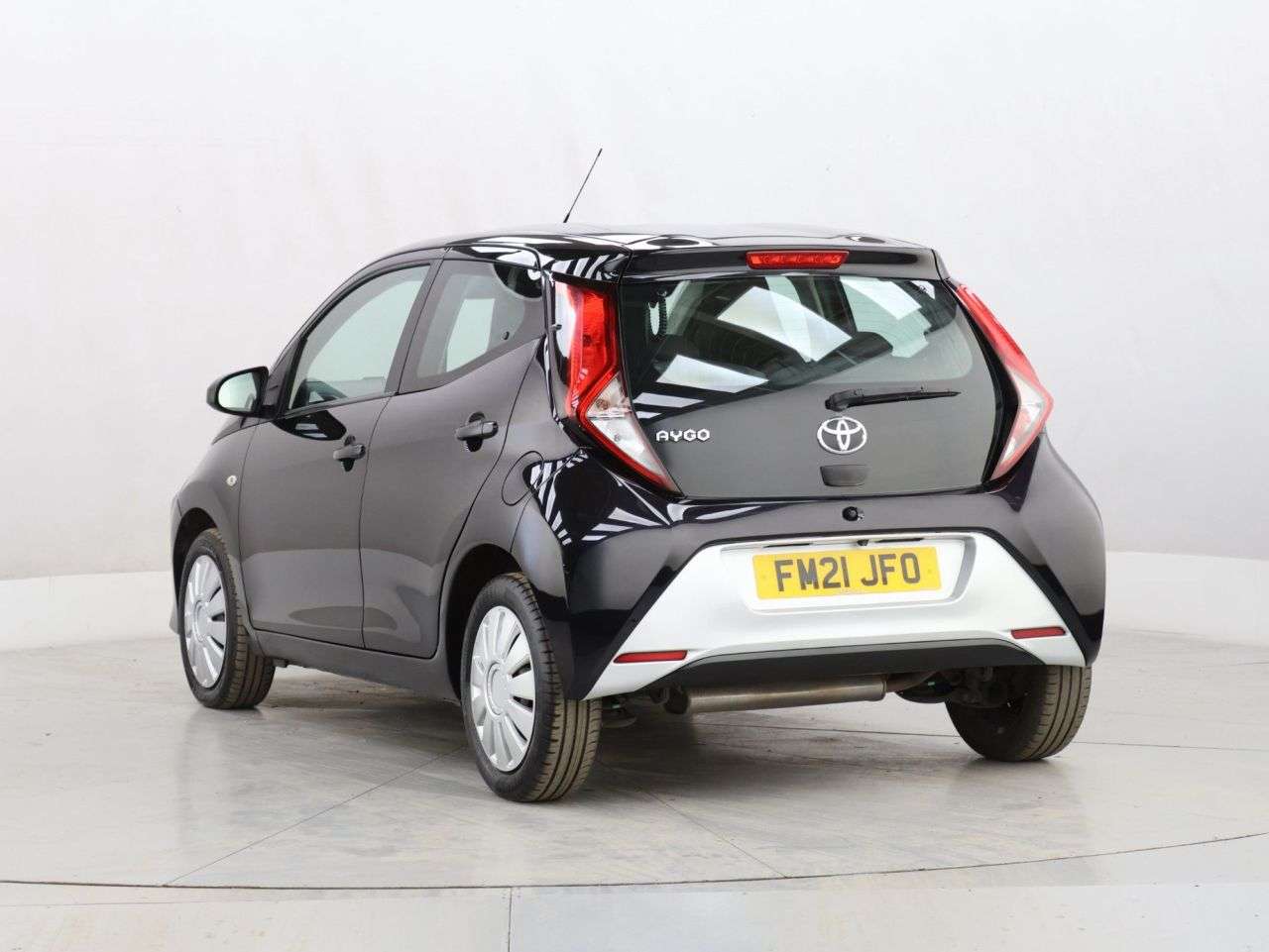 2021 TOYOTA AYGO 2021 TOYOTA AYGO
