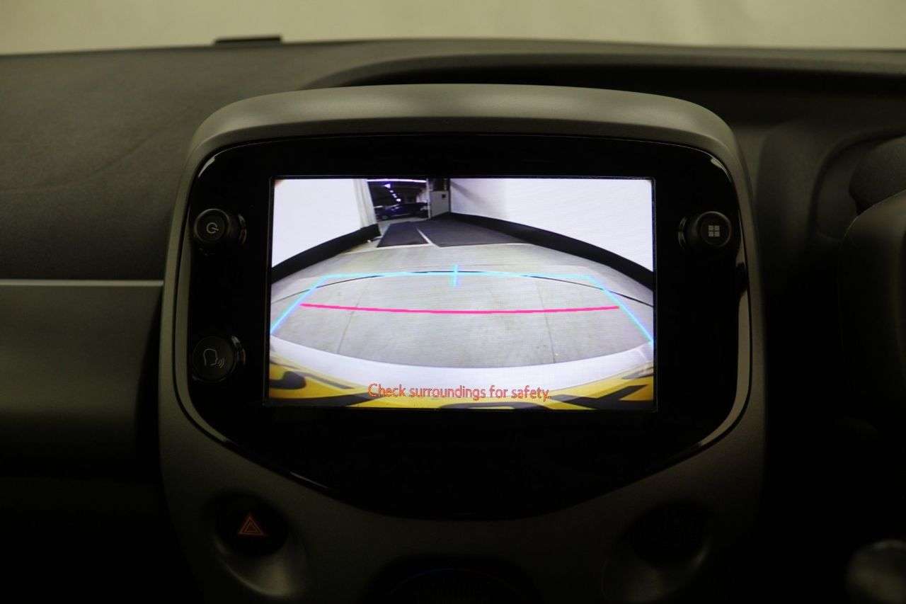 2021 TOYOTA AYGO 2021 TOYOTA AYGO