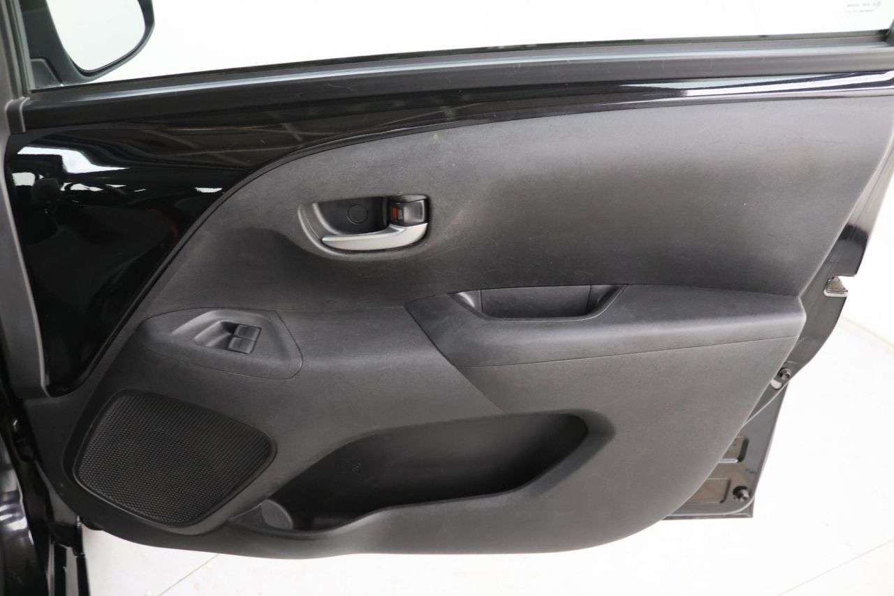 2021 TOYOTA AYGO 2021 TOYOTA AYGO