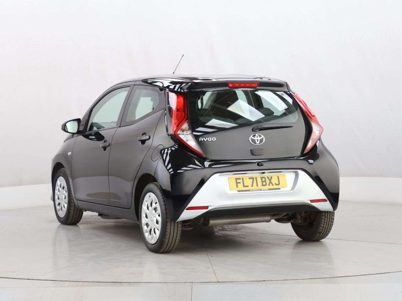 2021 TOYOTA AYGO 2021 TOYOTA AYGO