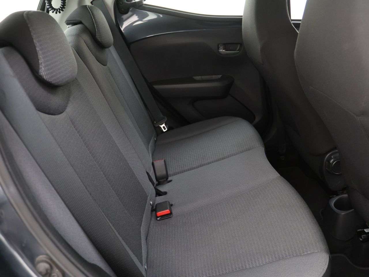 2021 TOYOTA AYGO 2021 TOYOTA AYGO