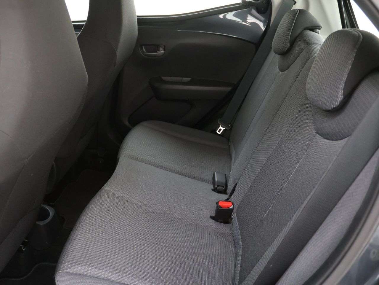 2021 TOYOTA AYGO 2021 TOYOTA AYGO