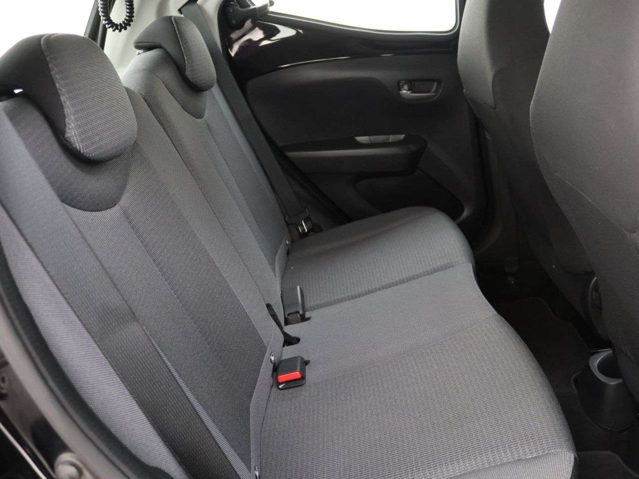 2021 TOYOTA AYGO 2021 TOYOTA AYGO