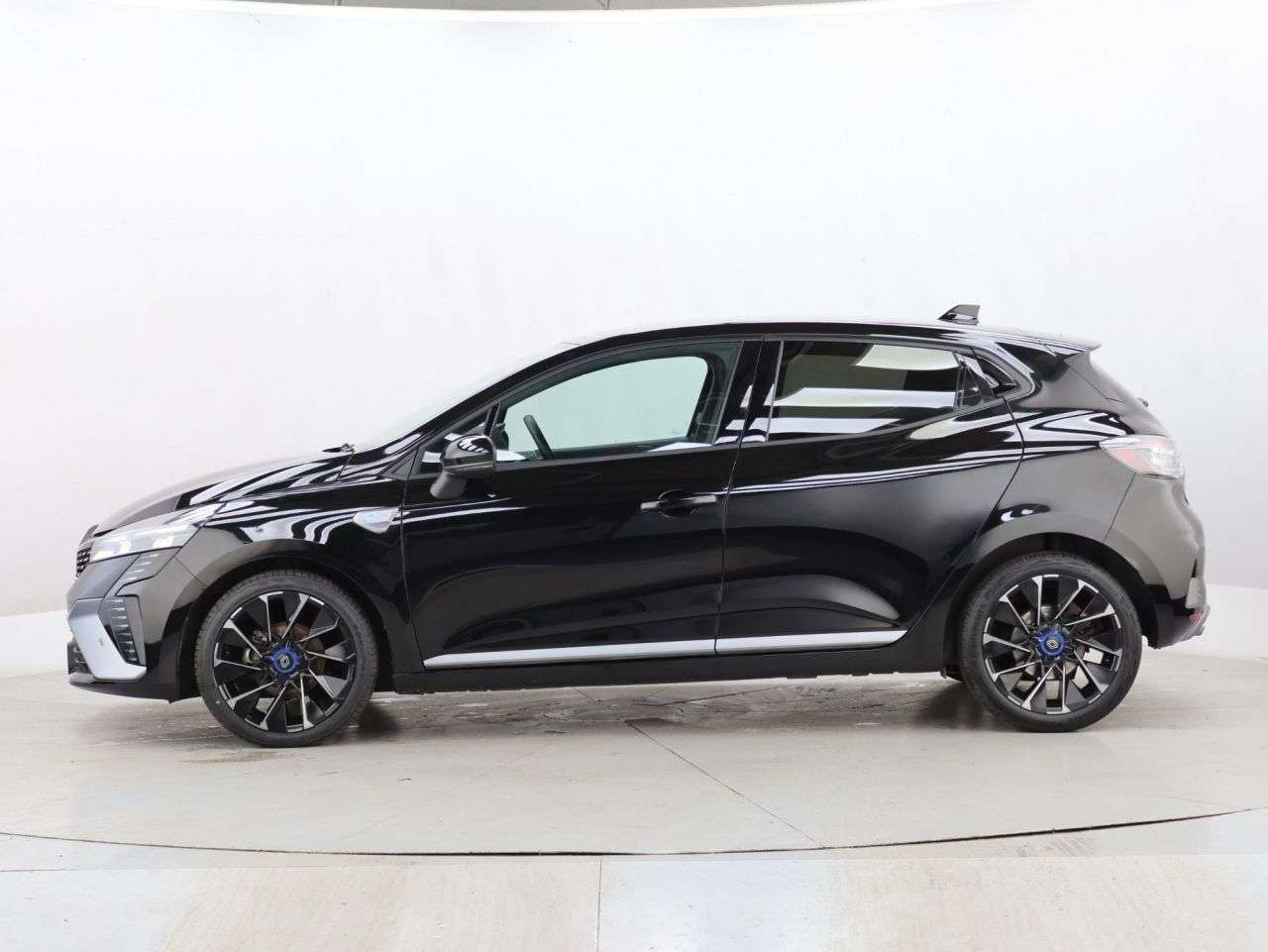 2024 RENAULT CLIO 2024 RENAULT CLIO