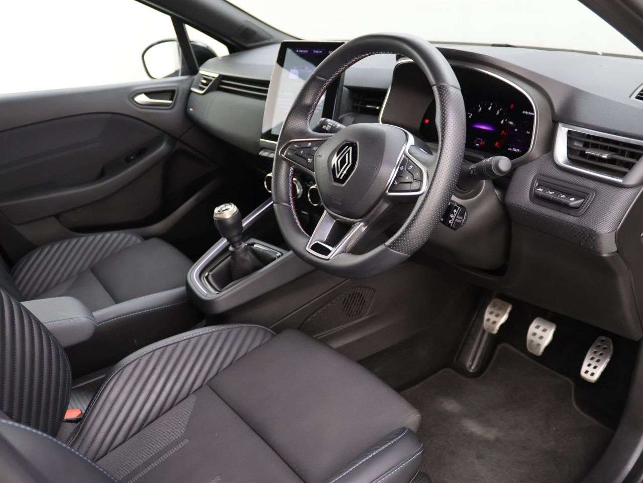 2024 RENAULT CLIO 2024 RENAULT CLIO