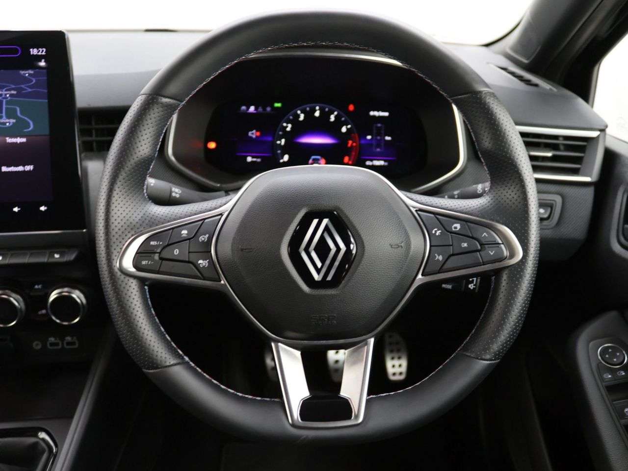 2024 RENAULT CLIO 2024 RENAULT CLIO