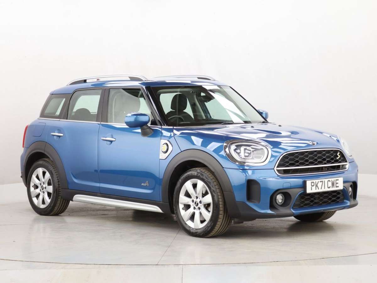 Check out this Mini Countryman 2021 Hybrid Electric Automatic