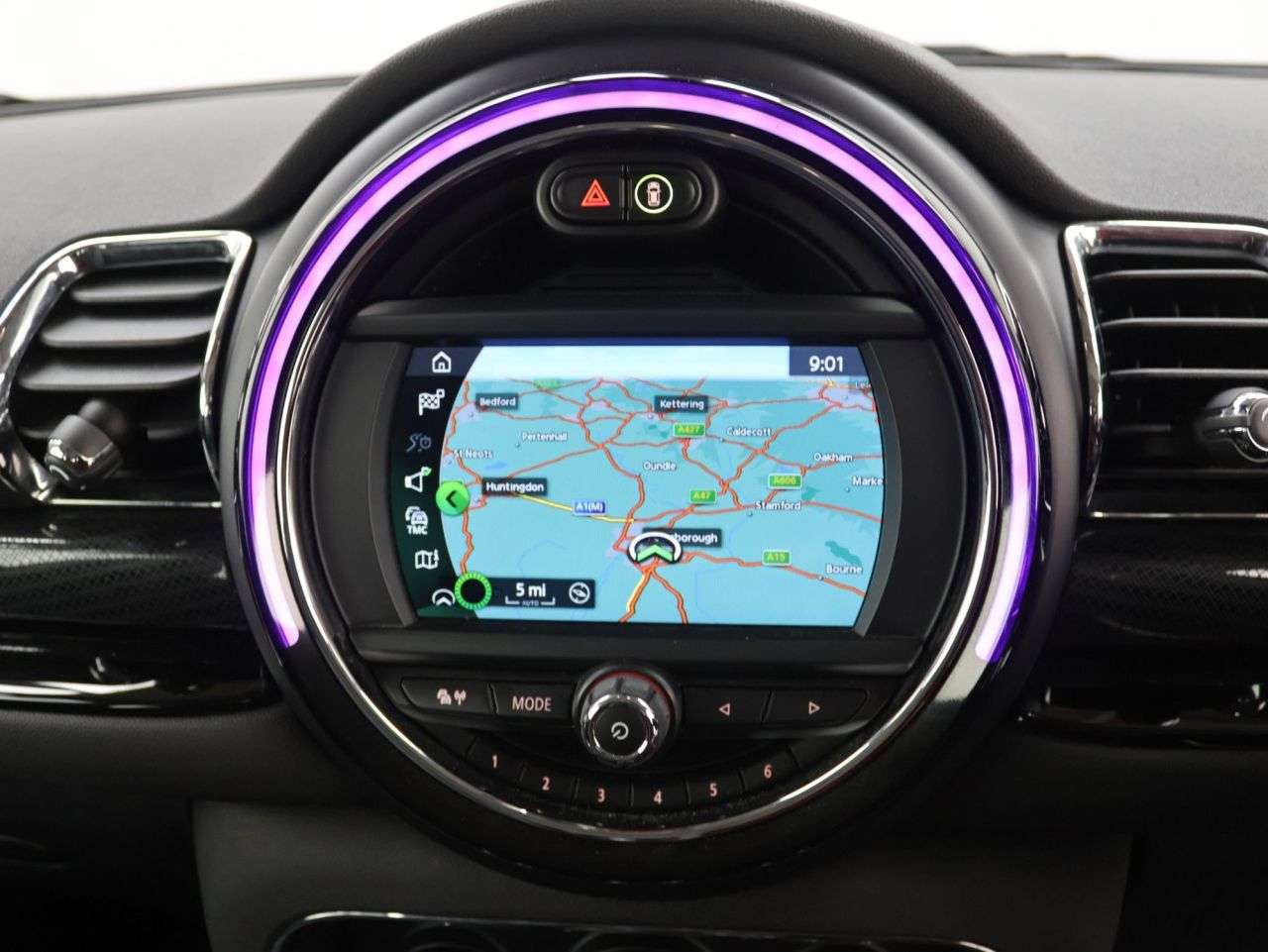 2019 MINI CLUBMAN 2019 MINI CLUBMAN