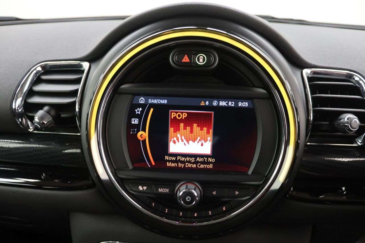 2019 MINI CLUBMAN 2019 MINI CLUBMAN