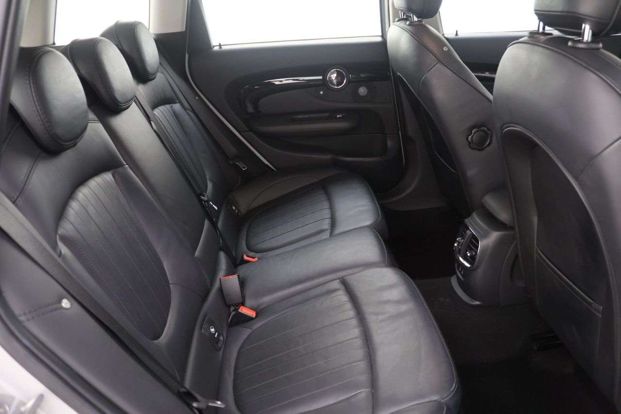 2019 MINI CLUBMAN 2019 MINI CLUBMAN