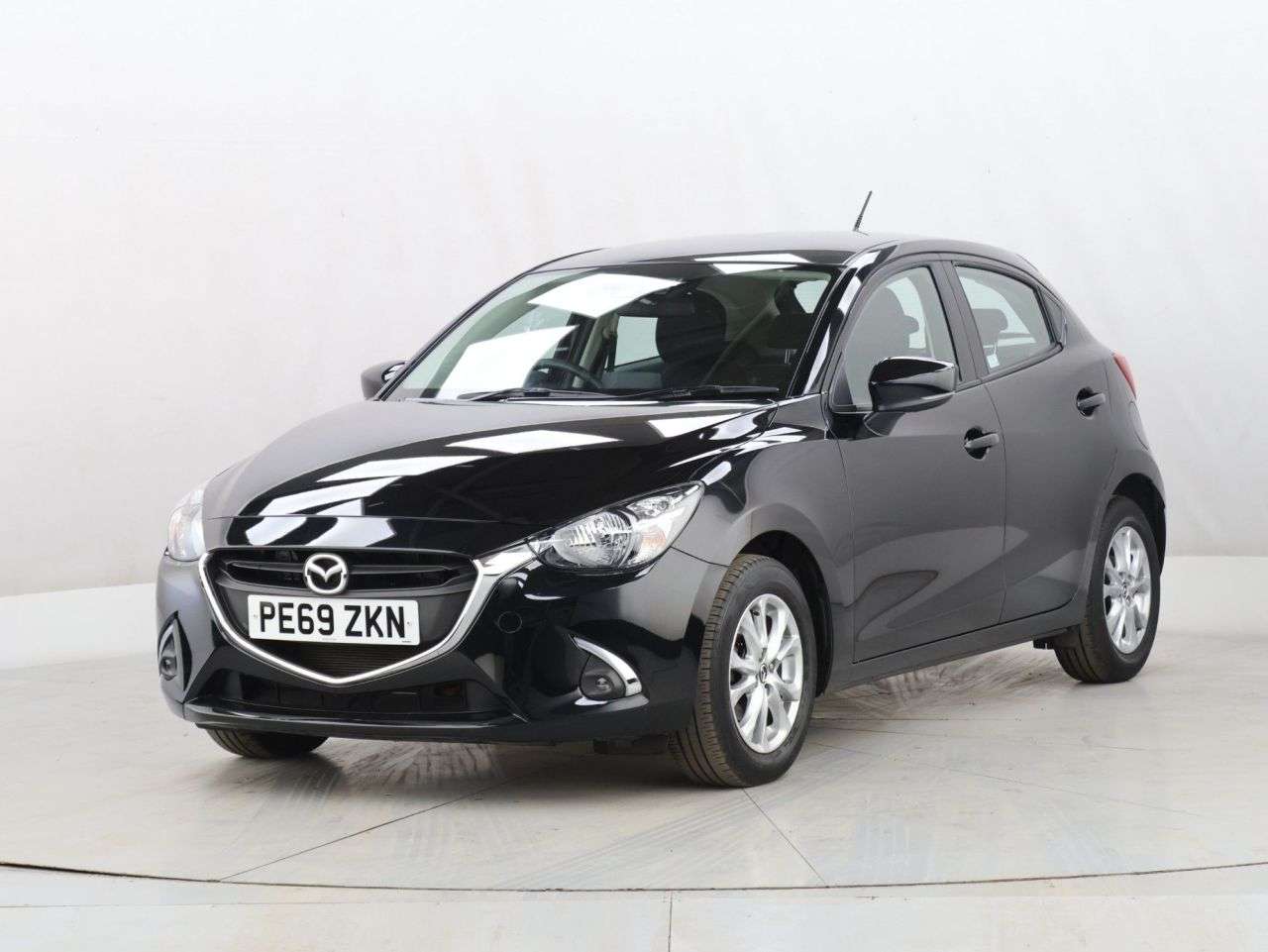 2019 MAZDA MAZDA2 2019 MAZDA MAZDA2