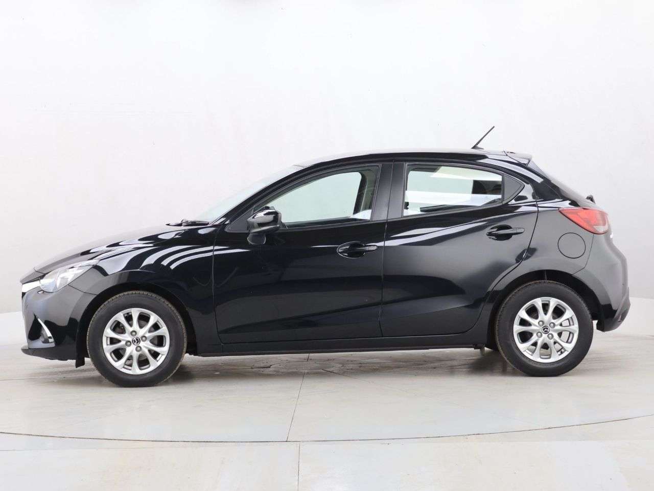 2019 MAZDA MAZDA2 2019 MAZDA MAZDA2