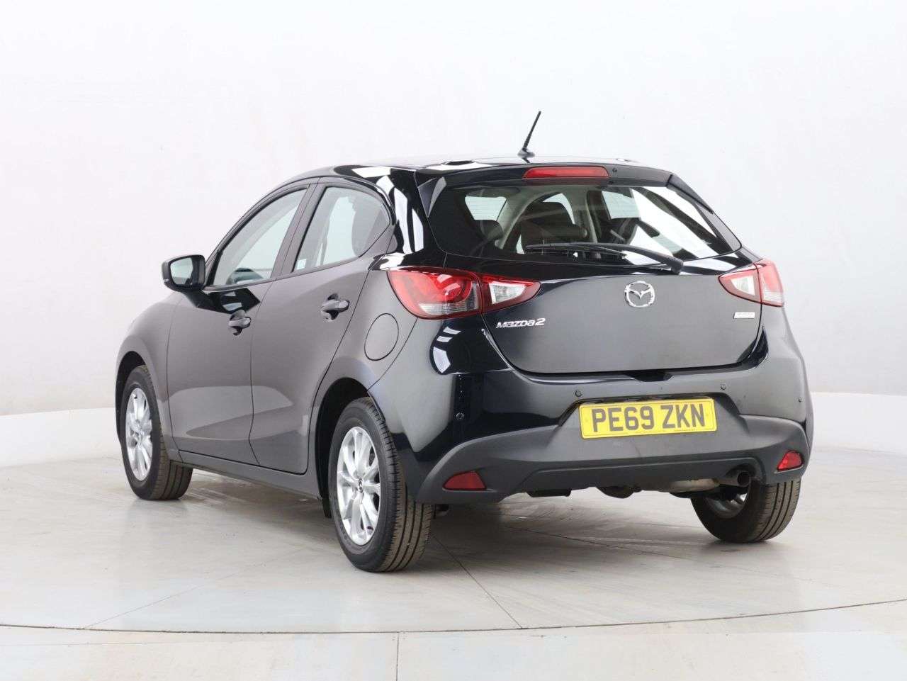 2019 MAZDA MAZDA2 2019 MAZDA MAZDA2