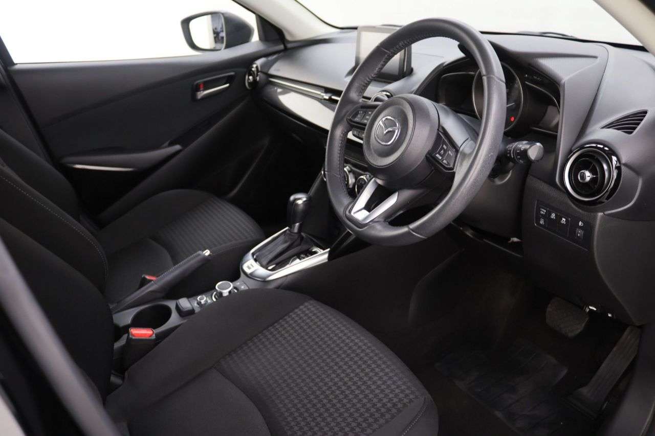2019 MAZDA MAZDA2 2019 MAZDA MAZDA2