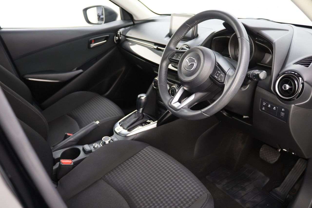 2019 MAZDA MAZDA2 2019 MAZDA MAZDA2