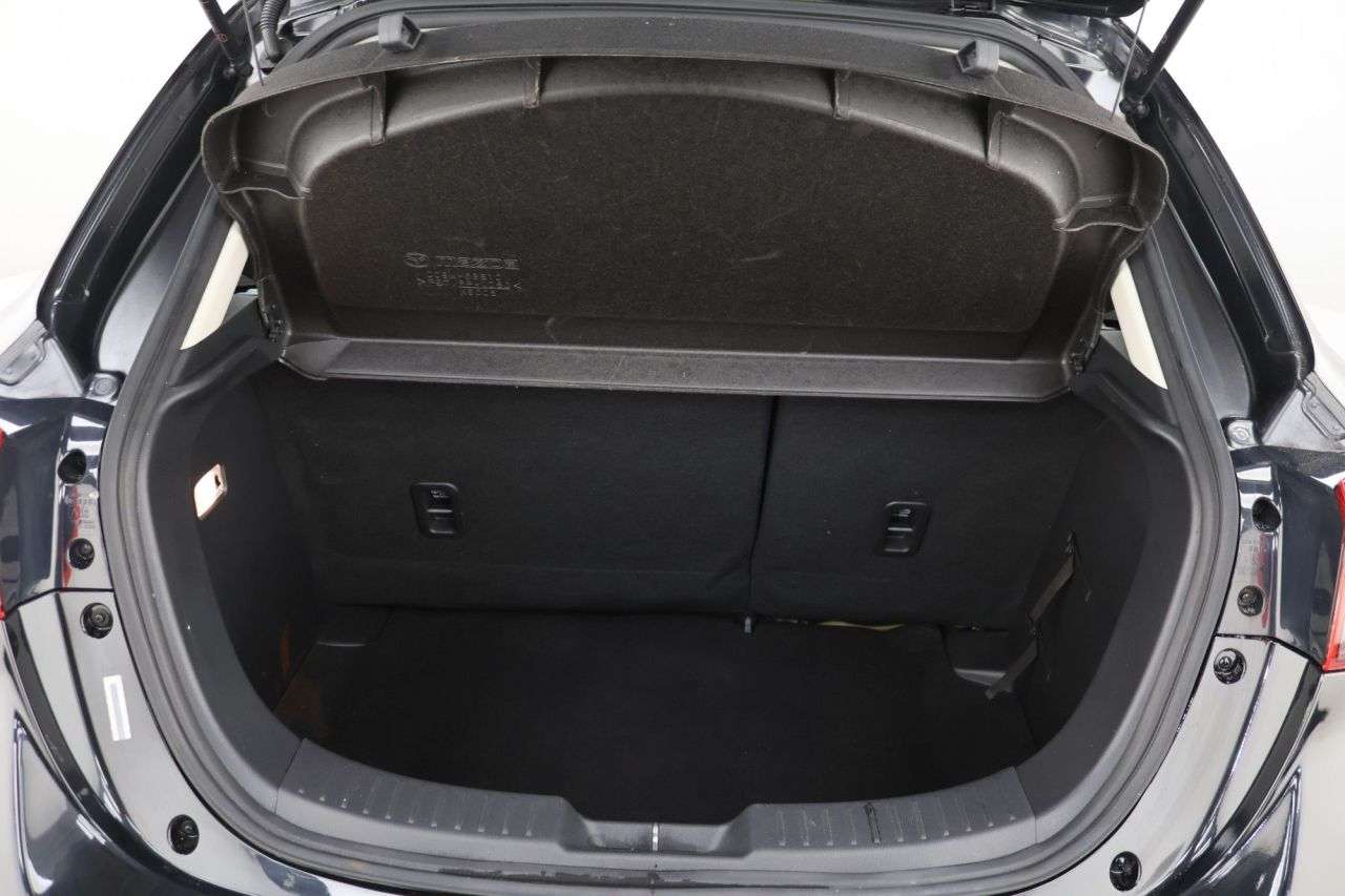 2019 MAZDA MAZDA2 2019 MAZDA MAZDA2