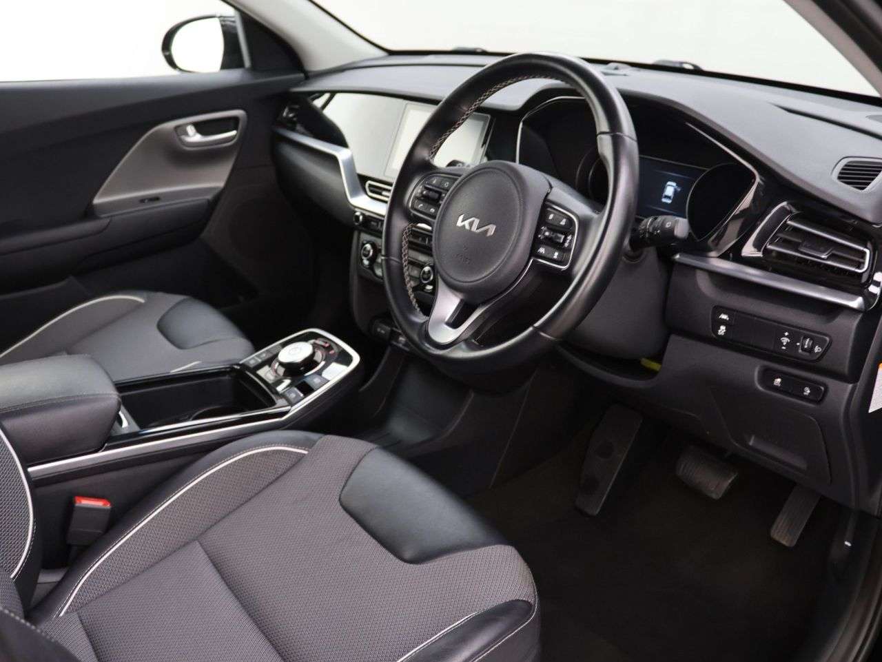 2022 KIA NIRO 2022 KIA NIRO