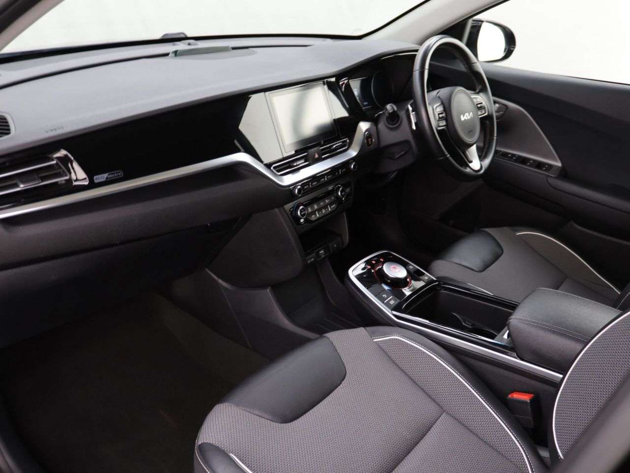 2022 KIA NIRO 2022 KIA NIRO