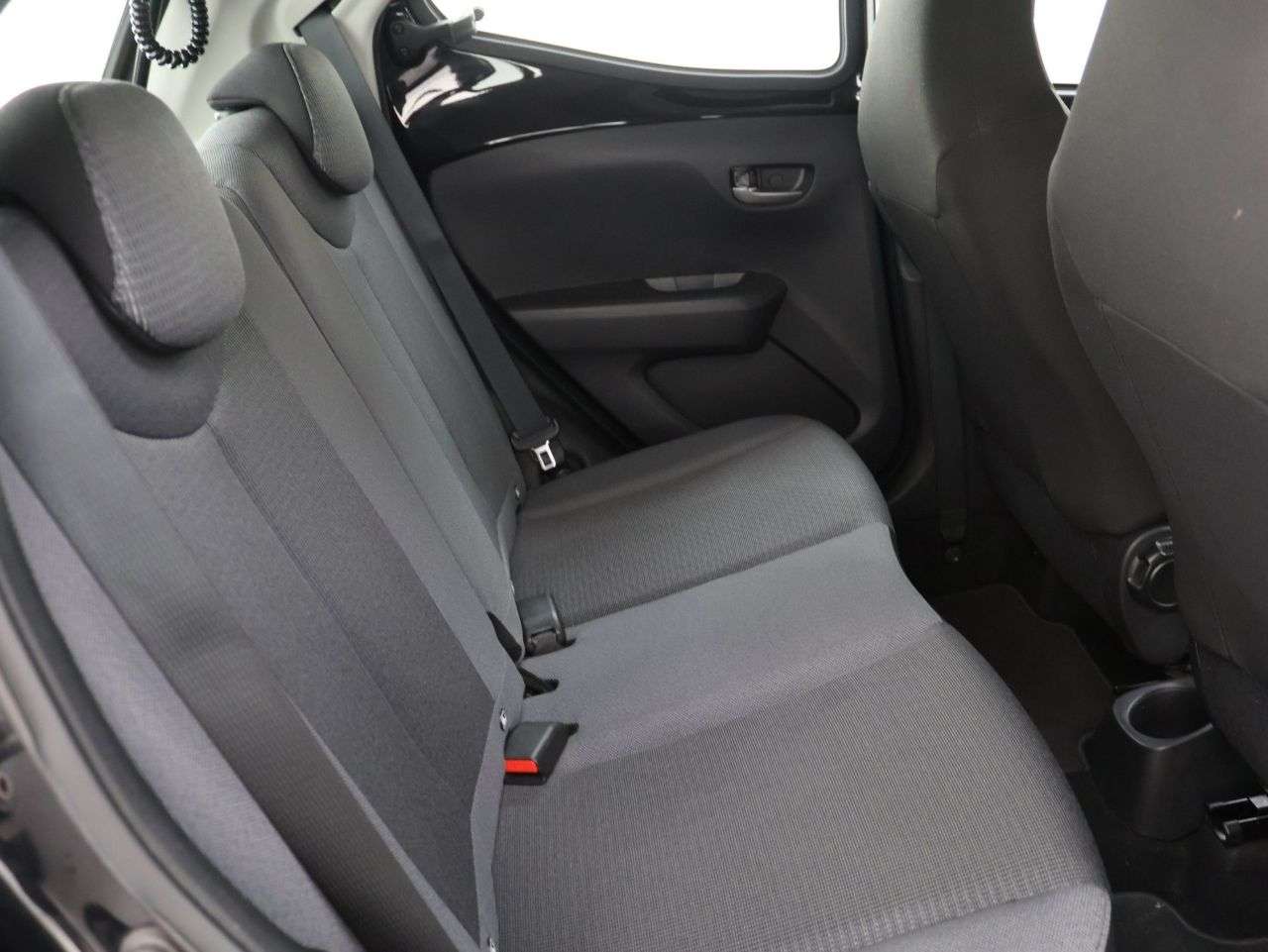 2021 TOYOTA AYGO 2021 TOYOTA AYGO