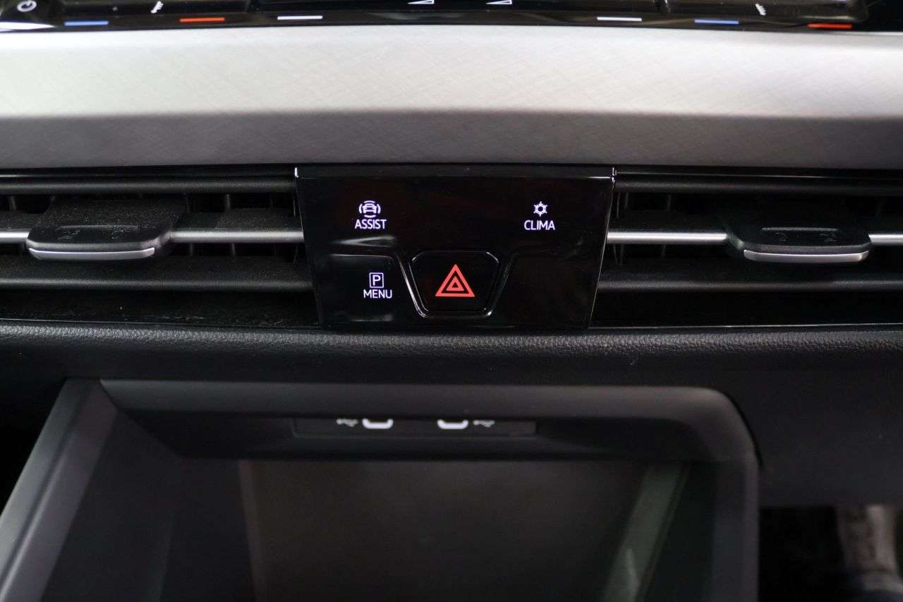 2023 VOLKSWAGEN GOLF 2023 VOLKSWAGEN GOLF