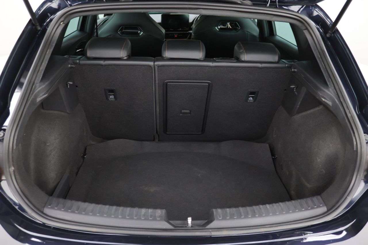 2022 CUPRA LEON 2022 CUPRA LEON