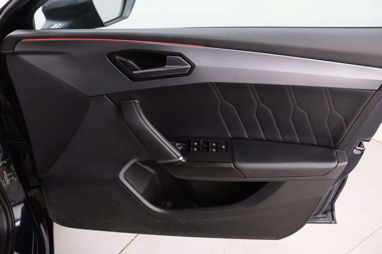 2022 CUPRA LEON 2022 CUPRA LEON