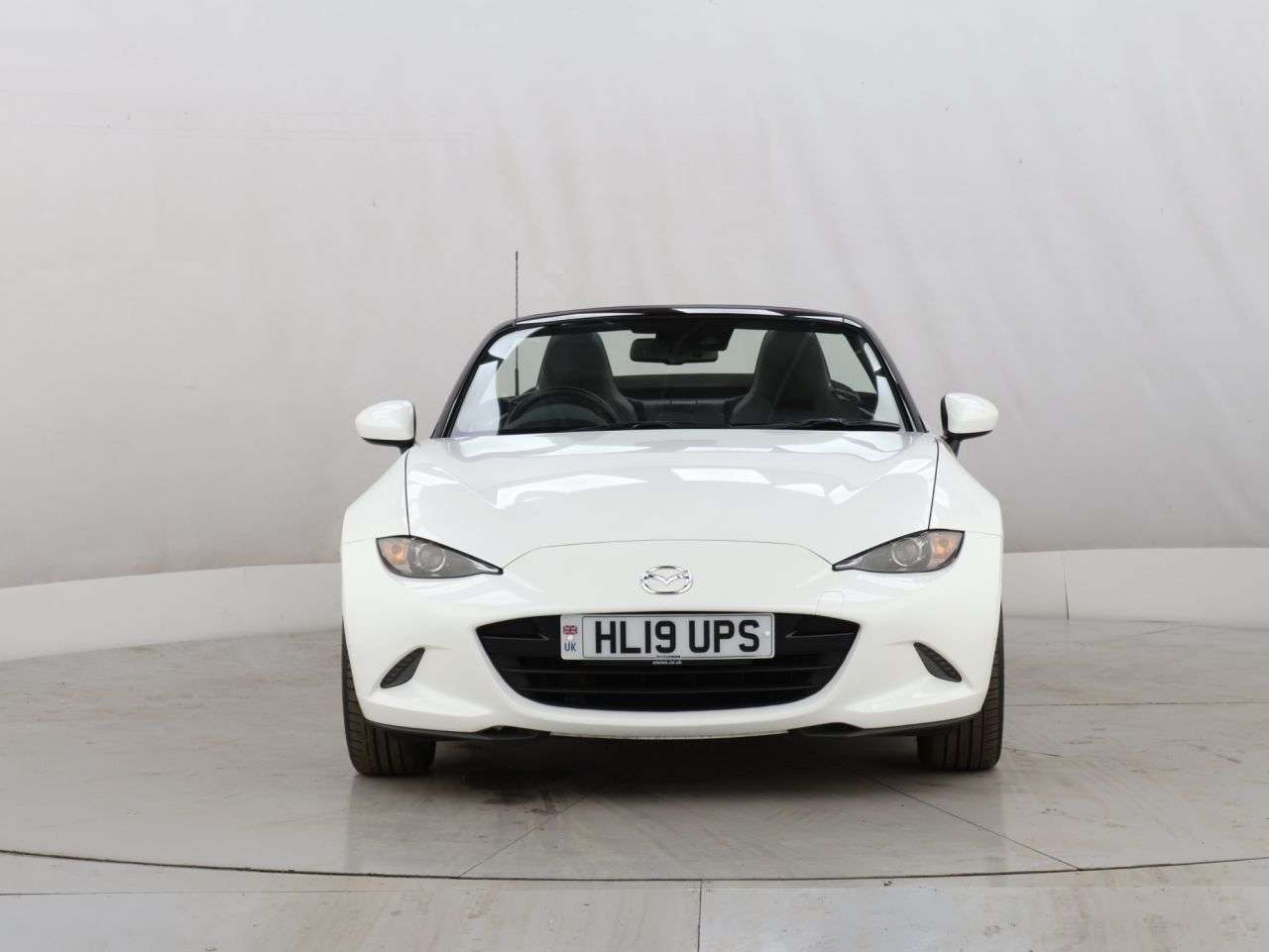2019 MAZDA MX-5 2019 MAZDA MX-5