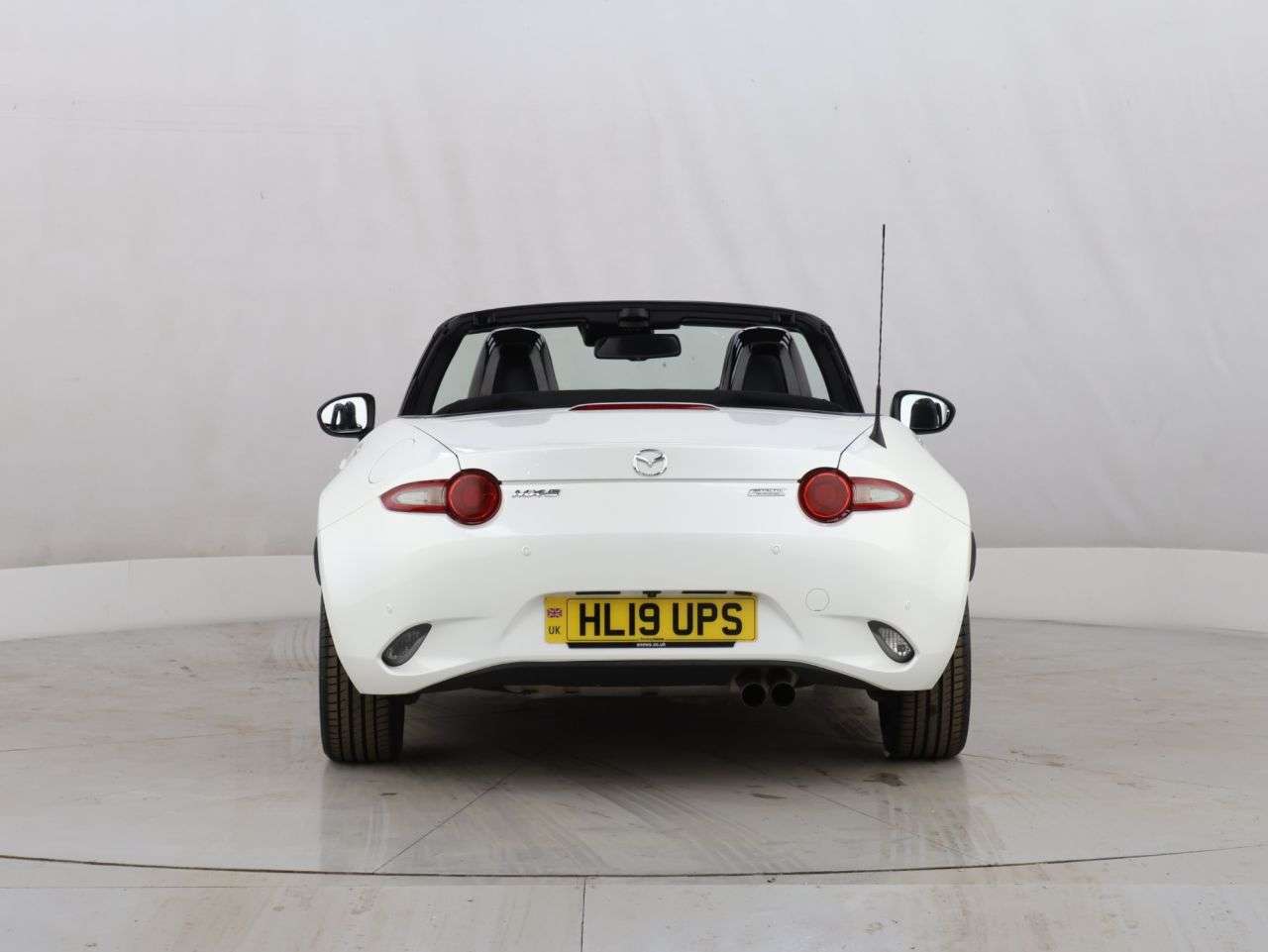 2019 MAZDA MX-5 2019 MAZDA MX-5