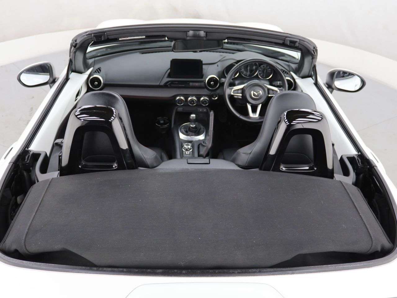 2019 MAZDA MX-5 2019 MAZDA MX-5