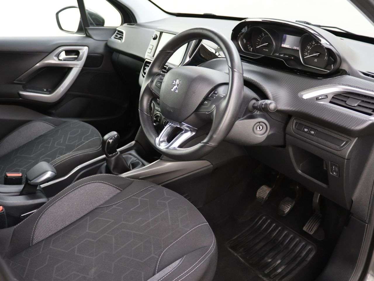 2018 PEUGEOT 2008 2018 PEUGEOT 2008