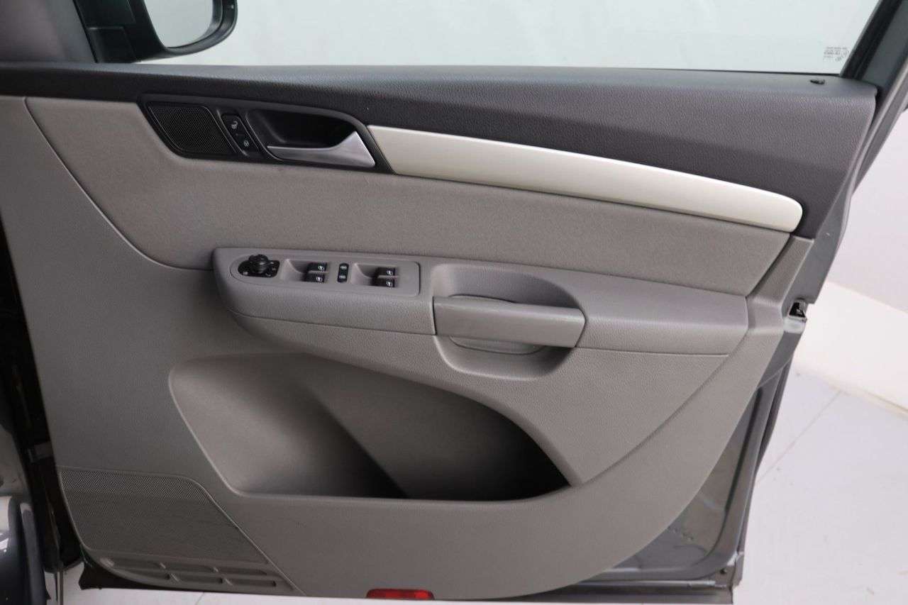 2017 SEAT ALHAMBRA 2017 SEAT ALHAMBRA