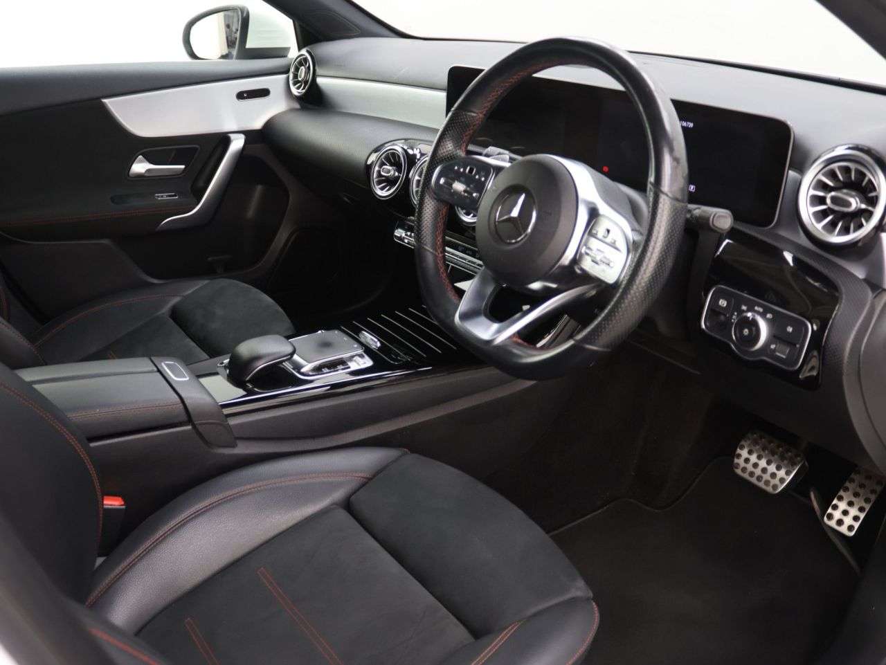 2019 MERCEDES-BENZ A CLASS 2019 MERCEDES-BENZ A CLASS