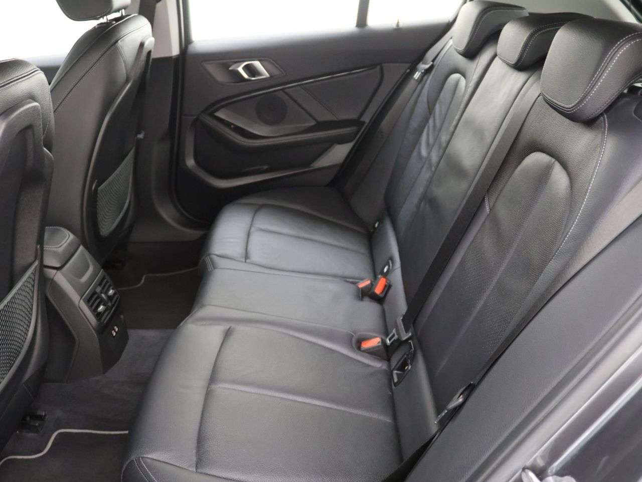 2021 BMW 1 SERIES 2021 BMW 1 SERIES