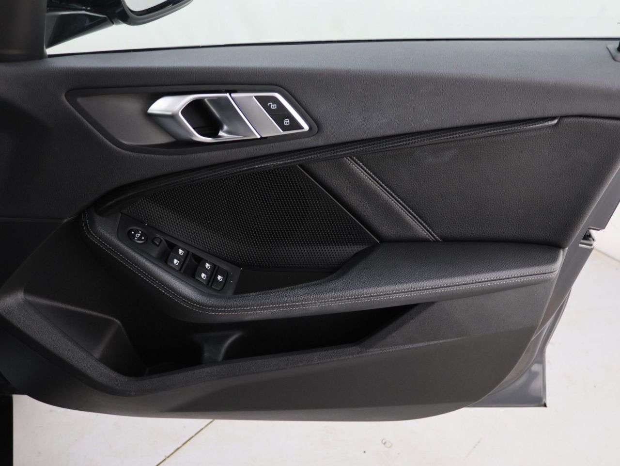 2021 BMW 1 SERIES 2021 BMW 1 SERIES