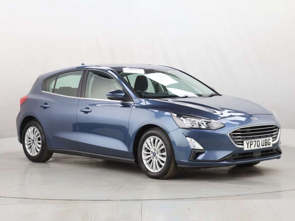 Check out this Ford Focus 2020 Petrol Manual