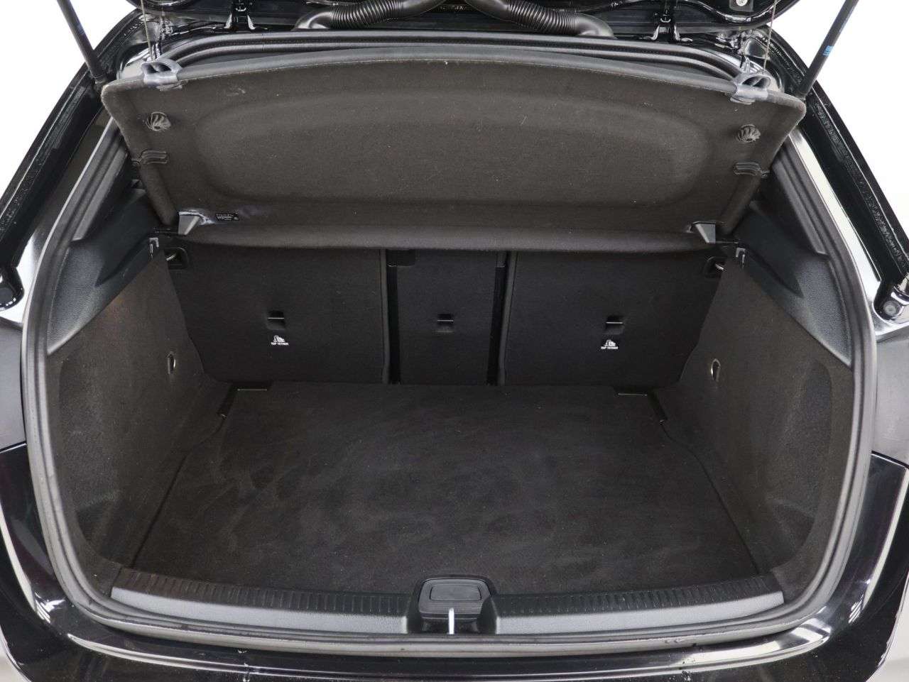 2020 MERCEDES-BENZ A CLASS 2020 MERCEDES-BENZ A CLASS