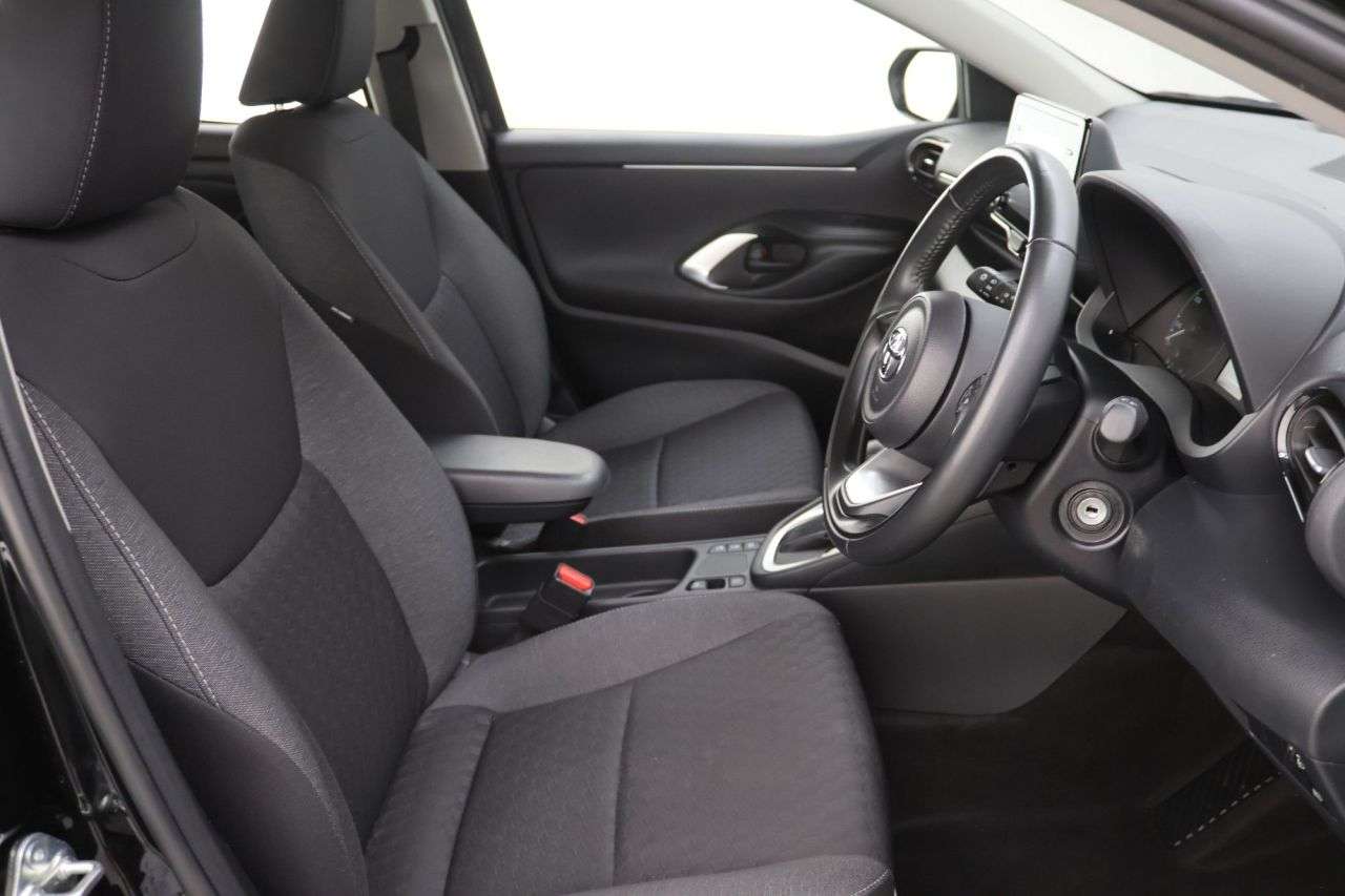 2023 TOYOTA YARIS 2023 TOYOTA YARIS