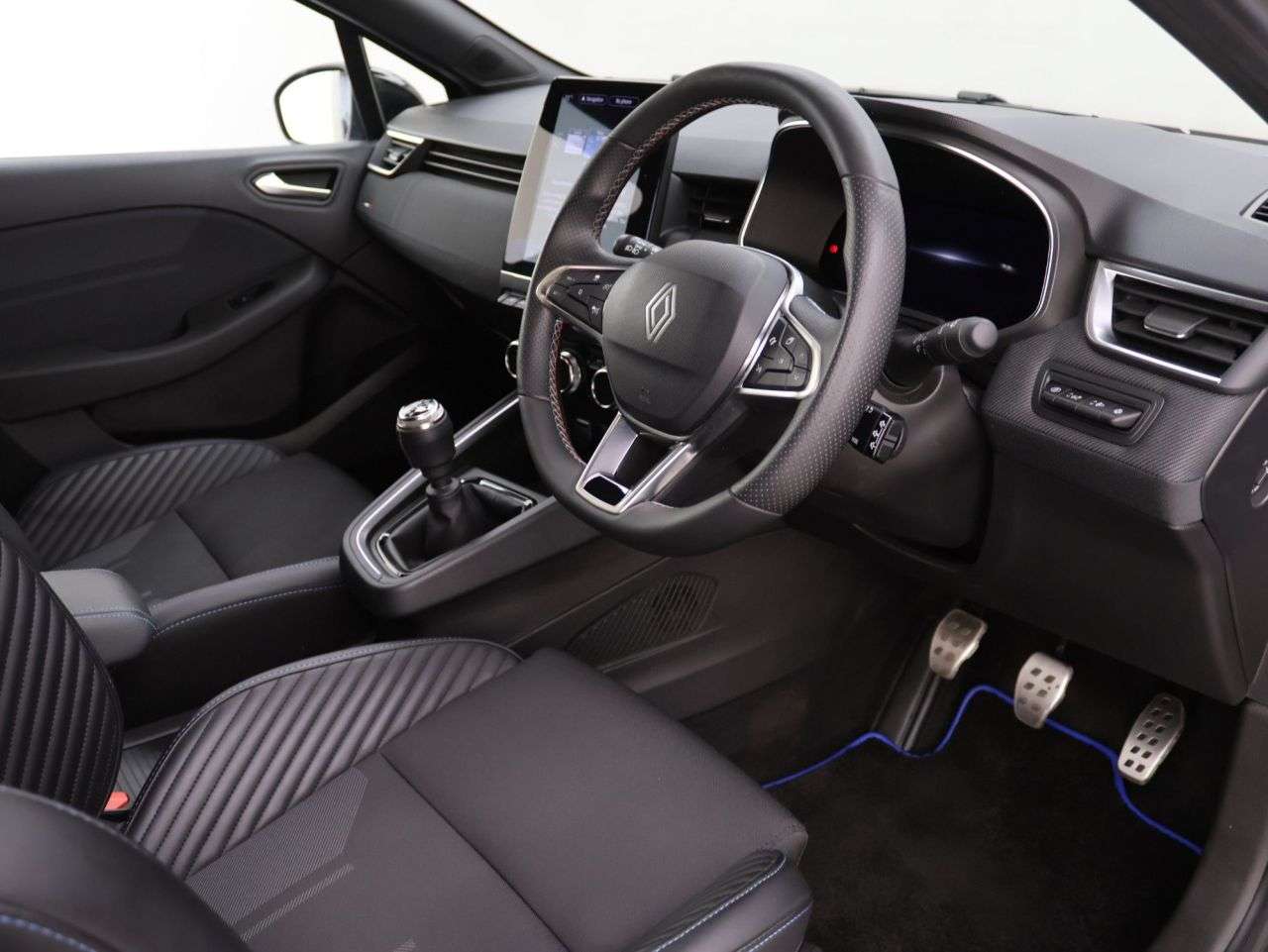 2024 RENAULT CLIO 2024 RENAULT CLIO