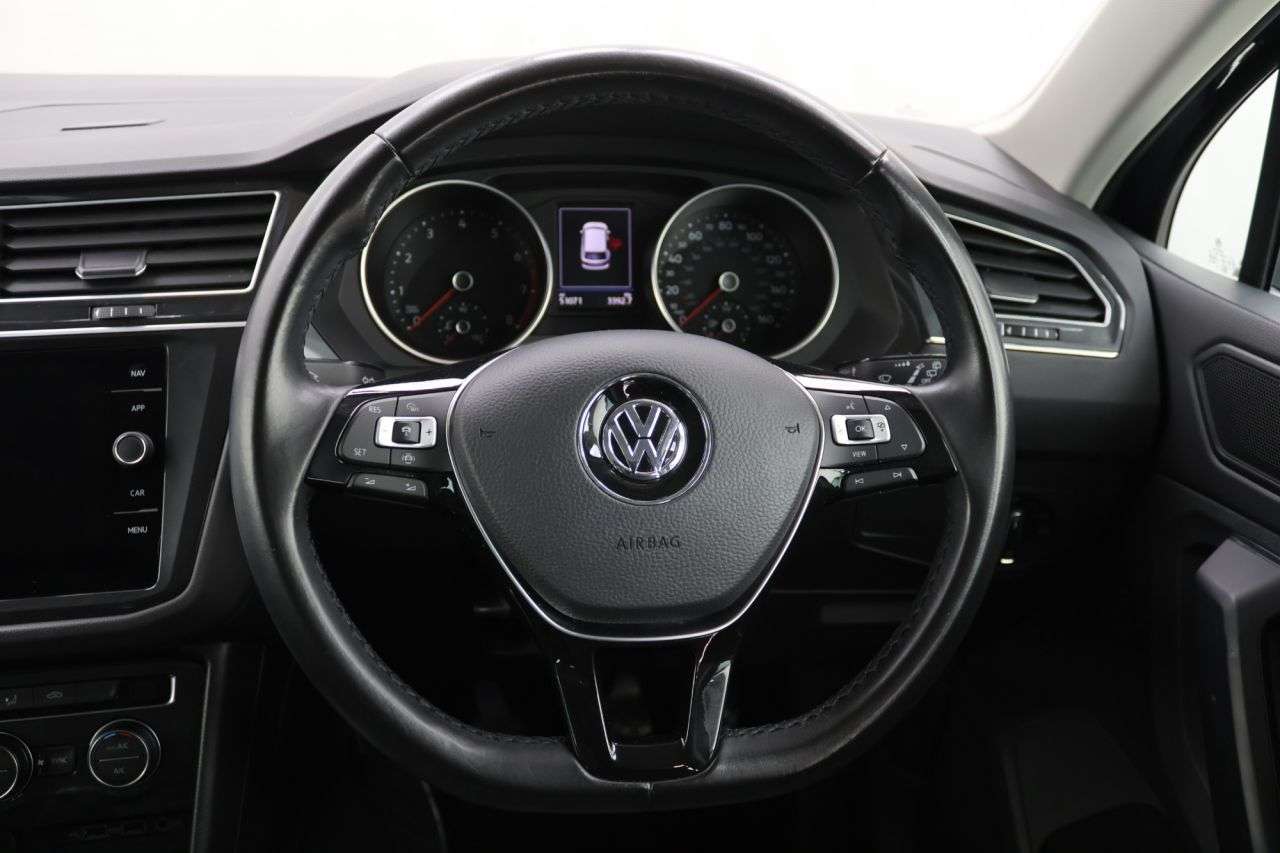 2019 VOLKSWAGEN TIGUAN 2019 VOLKSWAGEN TIGUAN