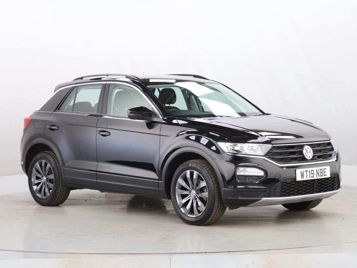 Check out this Volkswagen T-roc 2019 Petrol Manual