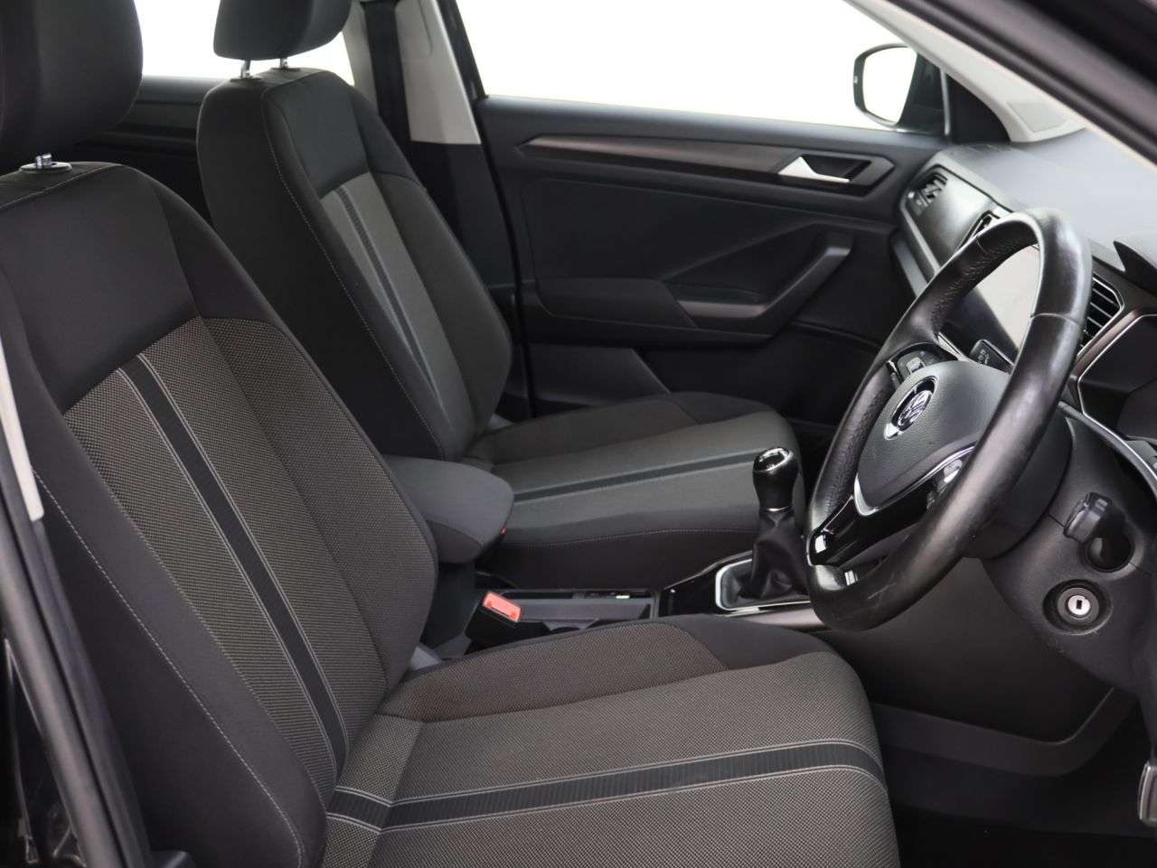 2019 VOLKSWAGEN T-ROC 2019 VOLKSWAGEN T-ROC