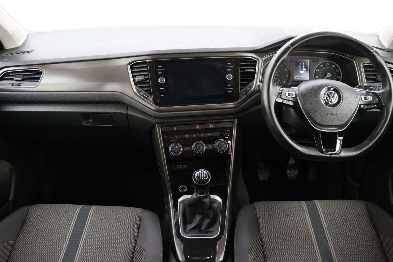 2019 VOLKSWAGEN T-ROC 2019 VOLKSWAGEN T-ROC