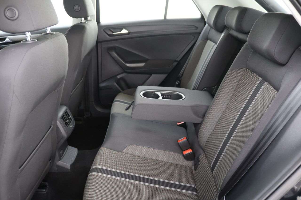 2019 VOLKSWAGEN T-ROC 2019 VOLKSWAGEN T-ROC