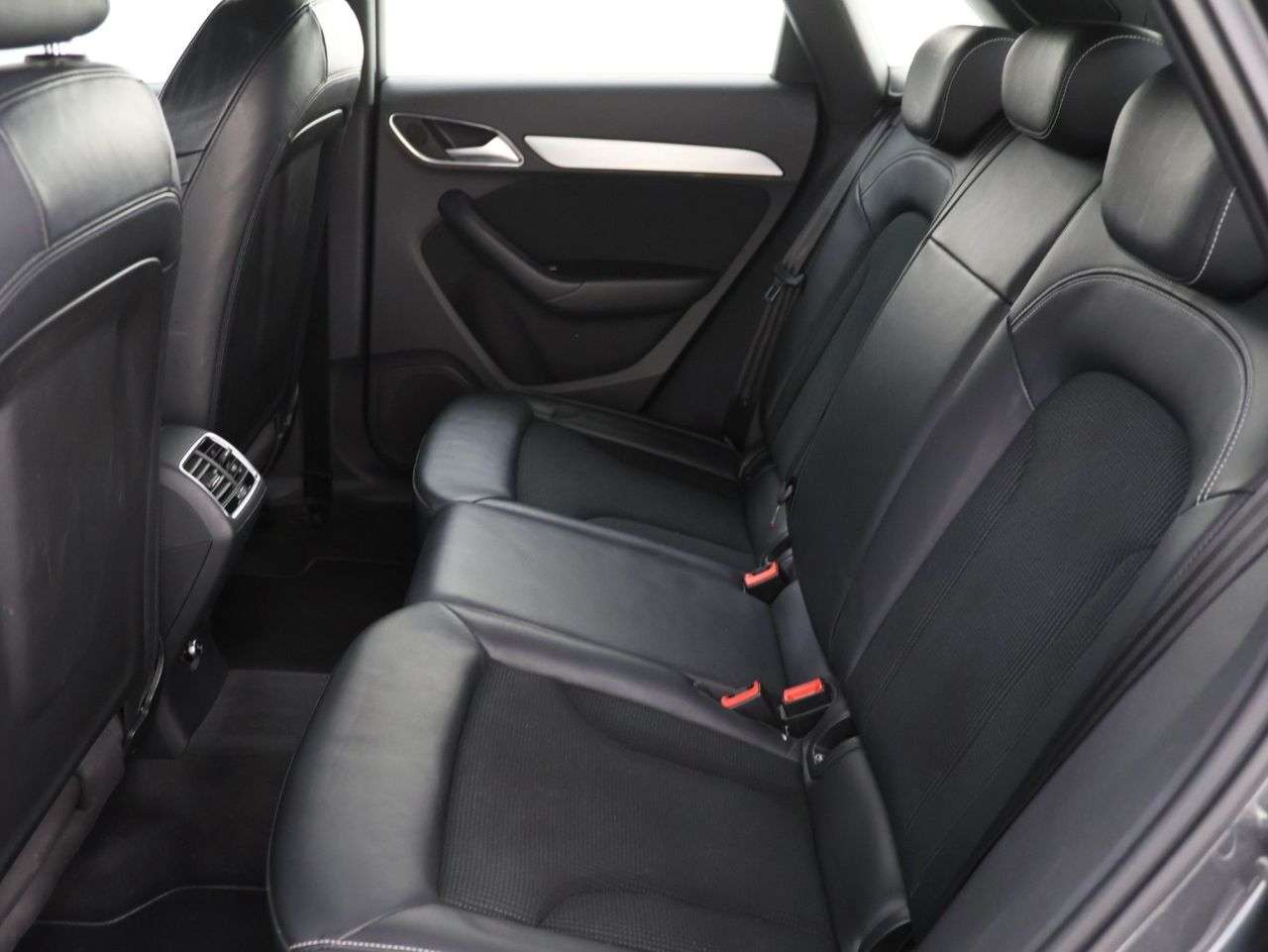 2017 AUDI Q3 2017 AUDI Q3