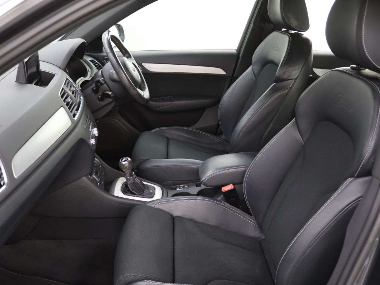 2017 AUDI Q3 2017 AUDI Q3