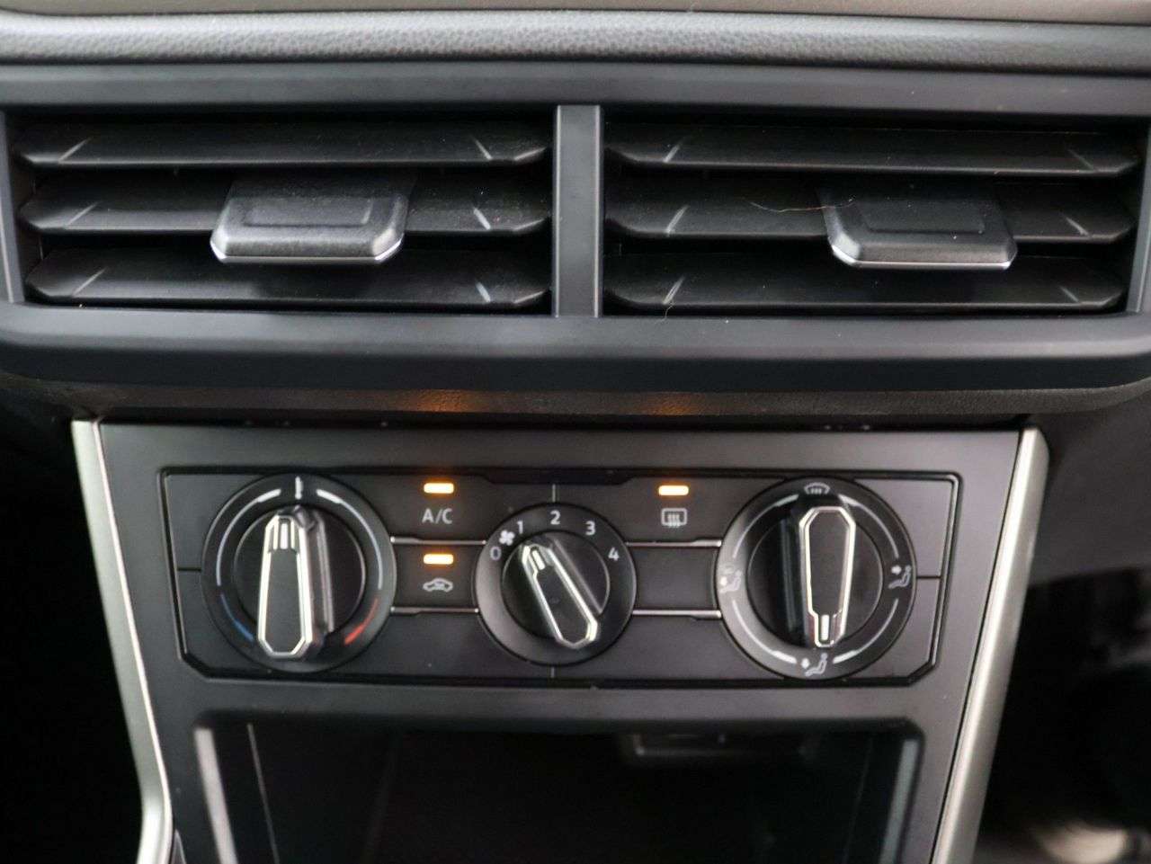 2021 VOLKSWAGEN POLO 2021 VOLKSWAGEN POLO