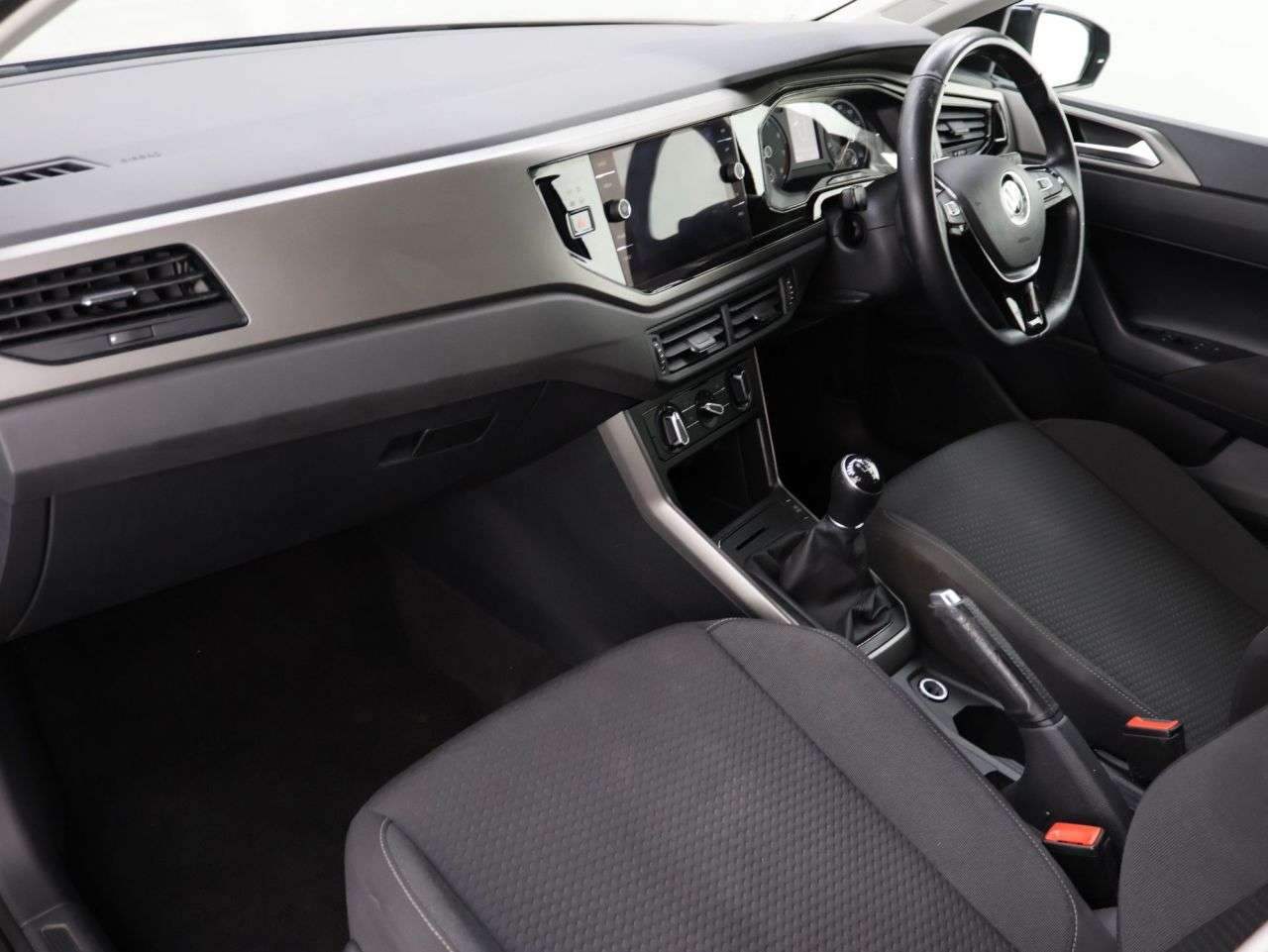 2021 VOLKSWAGEN POLO 2021 VOLKSWAGEN POLO