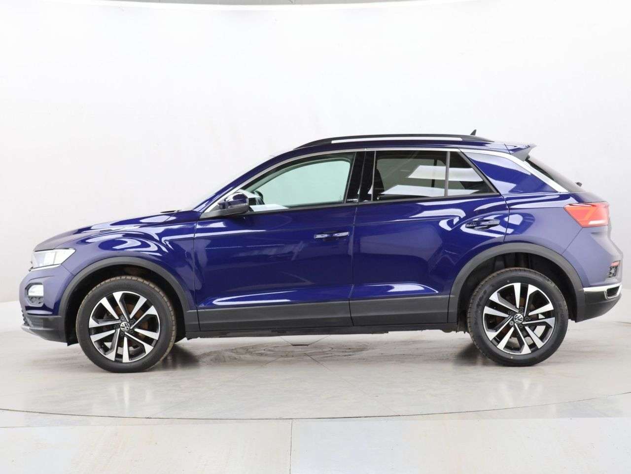 2021 VOLKSWAGEN T-ROC 2021 VOLKSWAGEN T-ROC