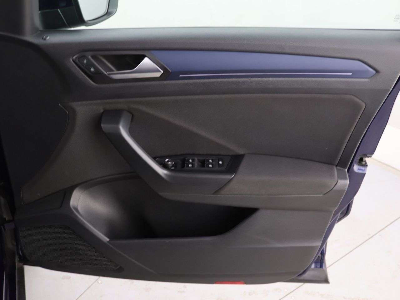 2021 VOLKSWAGEN T-ROC 2021 VOLKSWAGEN T-ROC