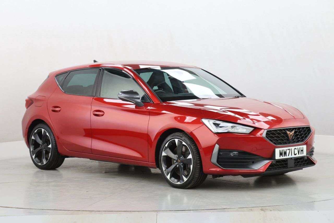 A 2022 CUPRA LEON 2.0 TSI VZ1 Hatchback 5dr Petrol DSG Euro 6 (s/s) (245 ps) A 2022 CUPRA LEON 2.0 TSI VZ1 Hatchback 5dr Petrol DSG Euro 6 (s/s) (245 ps)